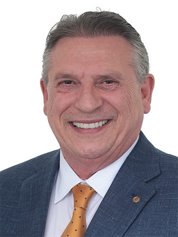 Foto oficial de Newton Bonin
